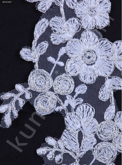 Gelinlik ve Nişanlık Çiçek Desenli Beyaz Aplike - K1824