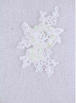 Çiçek Desenli Boncuklu Beyaz Kordoneli Gelinlik Dantel Kumaş - K5606