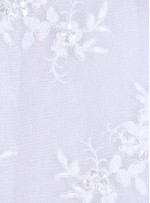 Çiçek Desenli Payetli ve Boncuklu Beyaz Gelinlik Kumaş - K5653