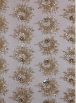 Gelinlik ve Nişanlık Kenarı Dilimli Çiçek Desenli Taşlı Gold Kumaş - K5679