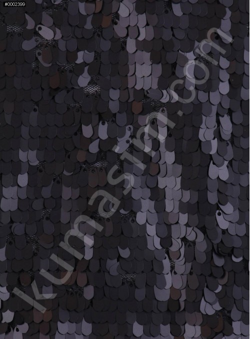 Yoğun Desenli Mat Siyah Armut Payetli Kumaş - K8882