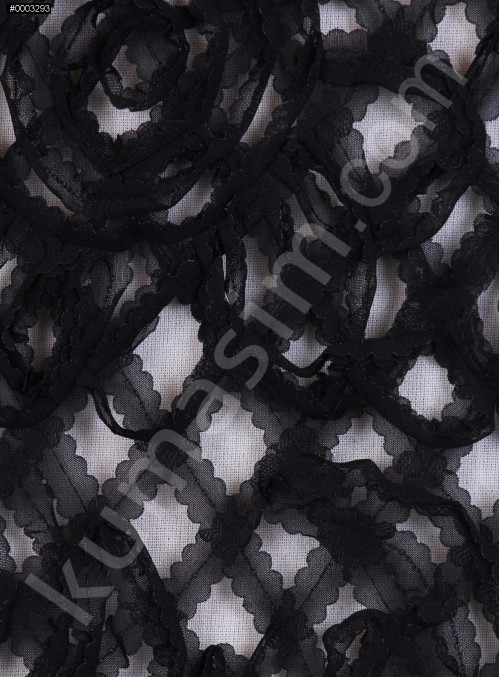 Çiçek Desenli Lazer Kesim 3 Boyutlu Siyah Lase Kumaş - K9124