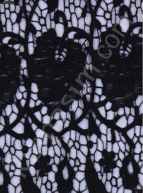 Koton İçerikli Çiçek Desenli Siyah Güpür Kumaş - K9404