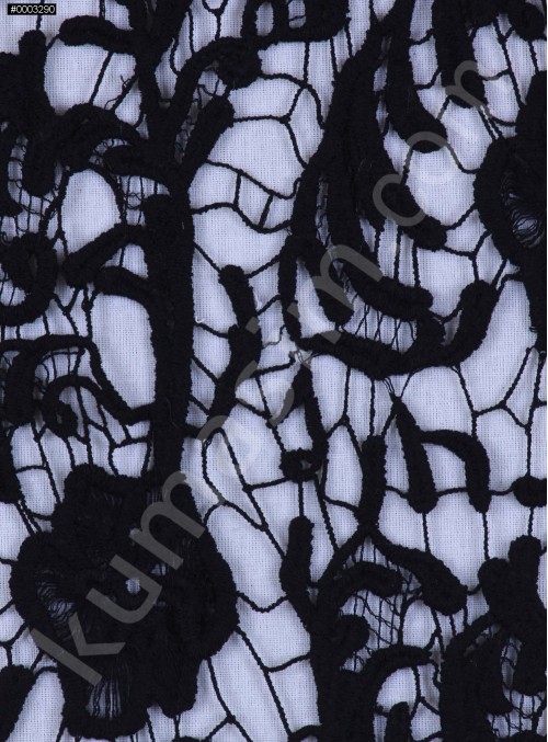 Çiçek Desenli Koton İçerik Siyah Güpür Kumaş - K9406