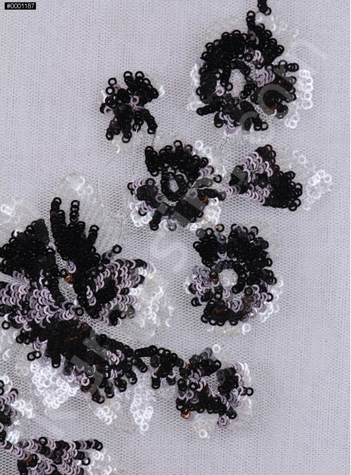 Çiçek Desenli Siyah Payetli Aplike Kumaş - K9467