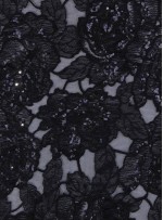 Gül Desenli Nakış Üzeri Payetli Siyah Abiyelik Kumaş - K9546