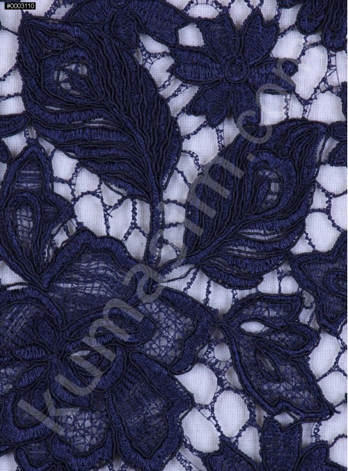 Çiçek Desenli Kalın Lacivert Güpür Kordone Kumaş - K9578