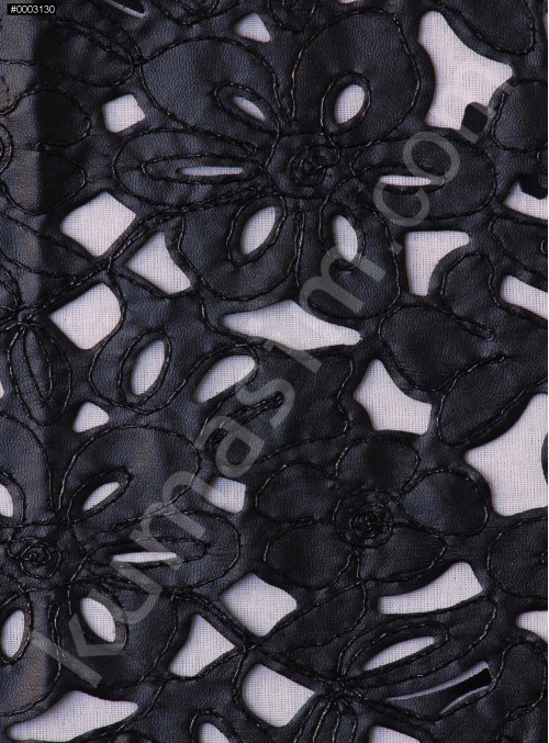 Çiçek Desenli Lazer Kesim Siyah Kordoneli Deri Kumaş - K9667
