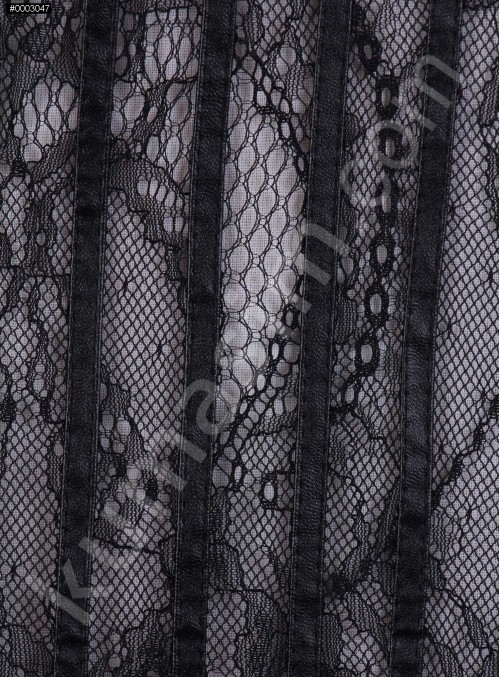 İnce Fransız Danteli Üzeri Deri İşlemeli Kumaş - Siyah - K9683