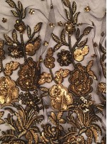 Çiçek Desenli Boncuklu ve Payetli Gold Kumaş - A40059